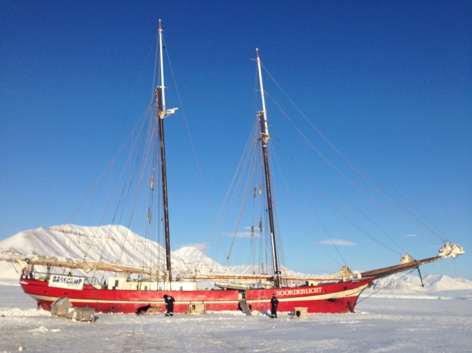 the ship in the ice