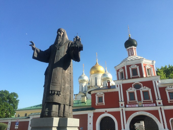 so many gold-domed churches...