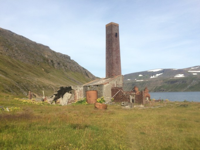 the old whaling station at Hesteyri
