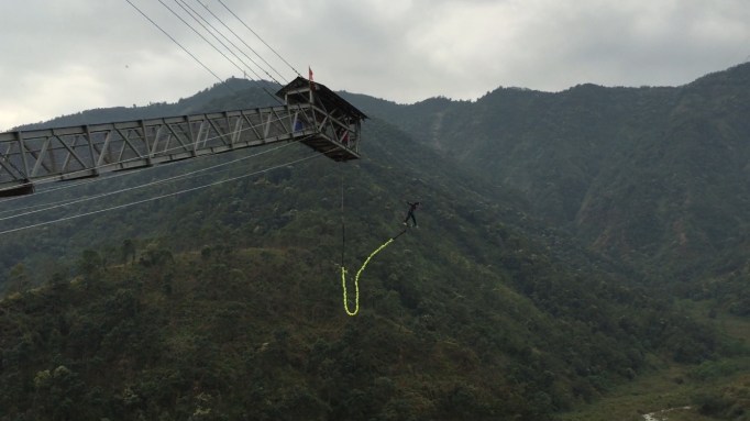 bungee jumping