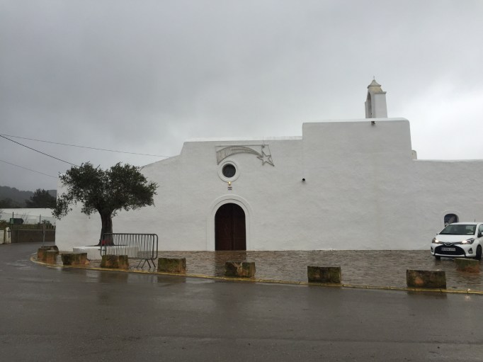 one of the many churches in a tiny village between beachtowns